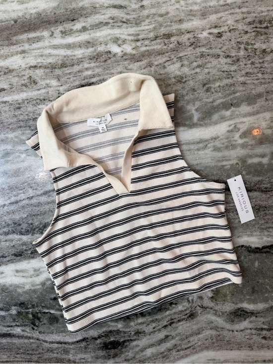 KIRIOUS LOS ANGELES Tops - NWT Striped Collared Sleeveless Tank in Cream and Black
Medium